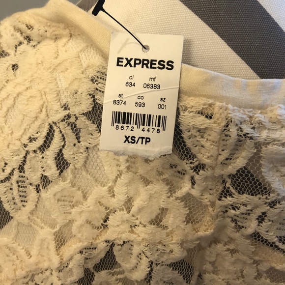 NWT EXPRESS high low lace blouse size XS - Picture 3 of 5